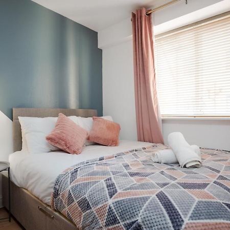 Cefas Apartments Manchester - Free Parking - City Centre Екстериор снимка