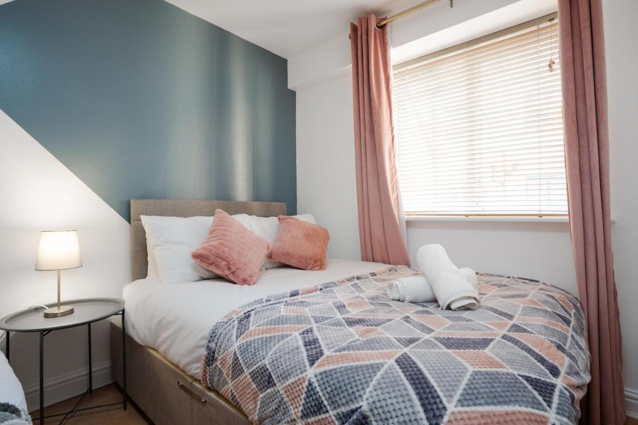 Cefas Apartments Manchester - Free Parking - City Centre Екстериор снимка
