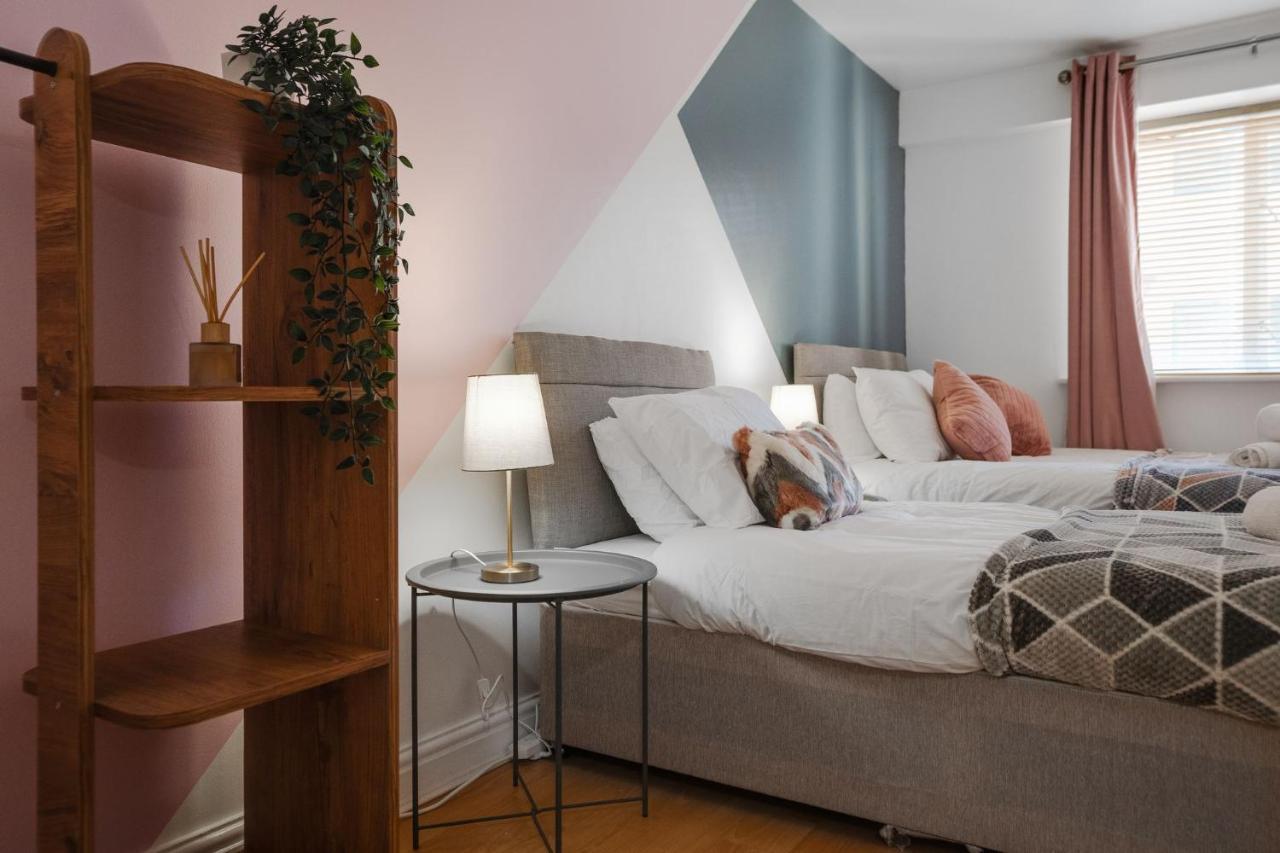 Cefas Apartments Manchester - Free Parking - City Centre Екстериор снимка